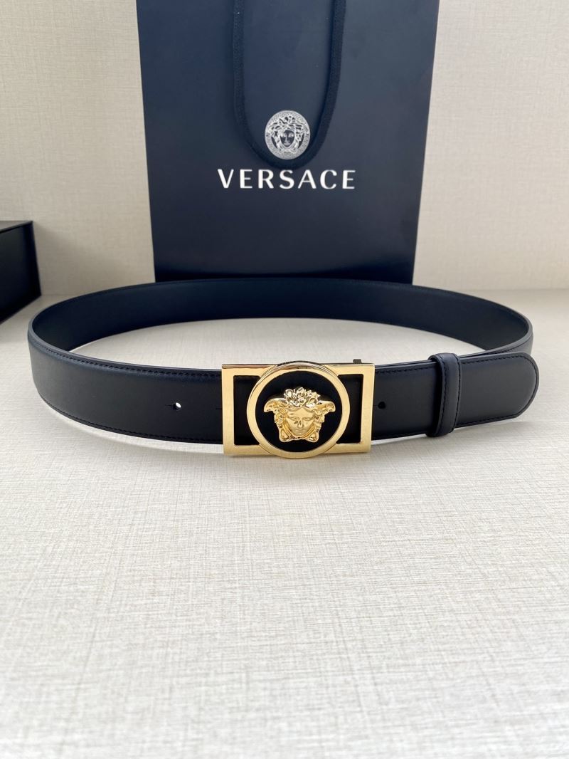 VERSACE